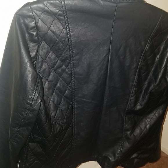 Brand new jacket - Picture 5 of 8